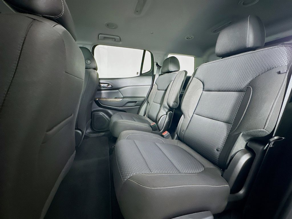 Thumbnail: 2023 GMC Acadia - 13