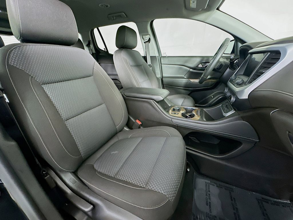 Thumbnail: 2023 GMC Acadia - 12