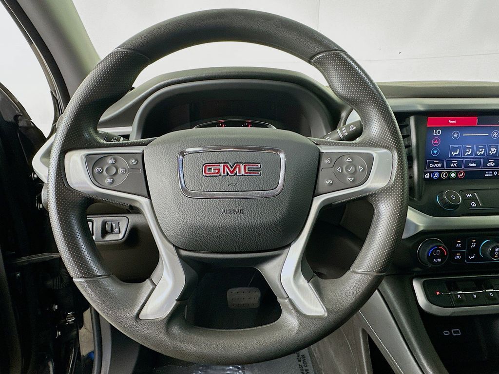 Thumbnail: 2023 GMC Acadia - 15