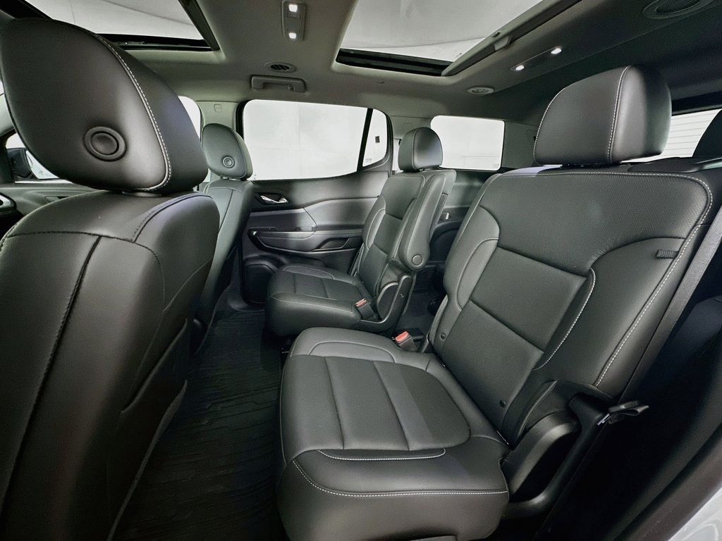 Thumbnail: 2023 GMC Acadia - 13