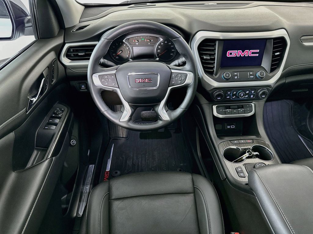 Thumbnail: 2023 GMC Acadia - 10
