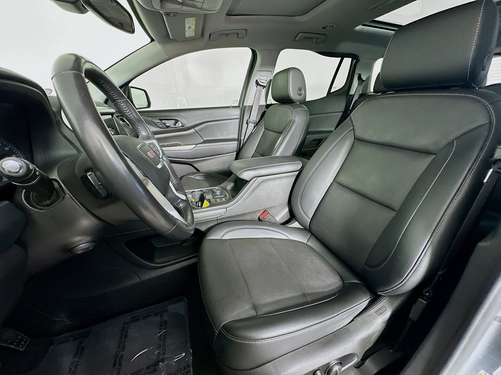 Thumbnail: 2021 GMC Acadia - 11