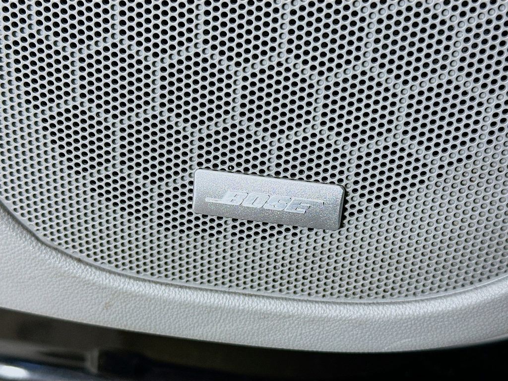 Thumbnail: 2023 GMC Acadia - 28