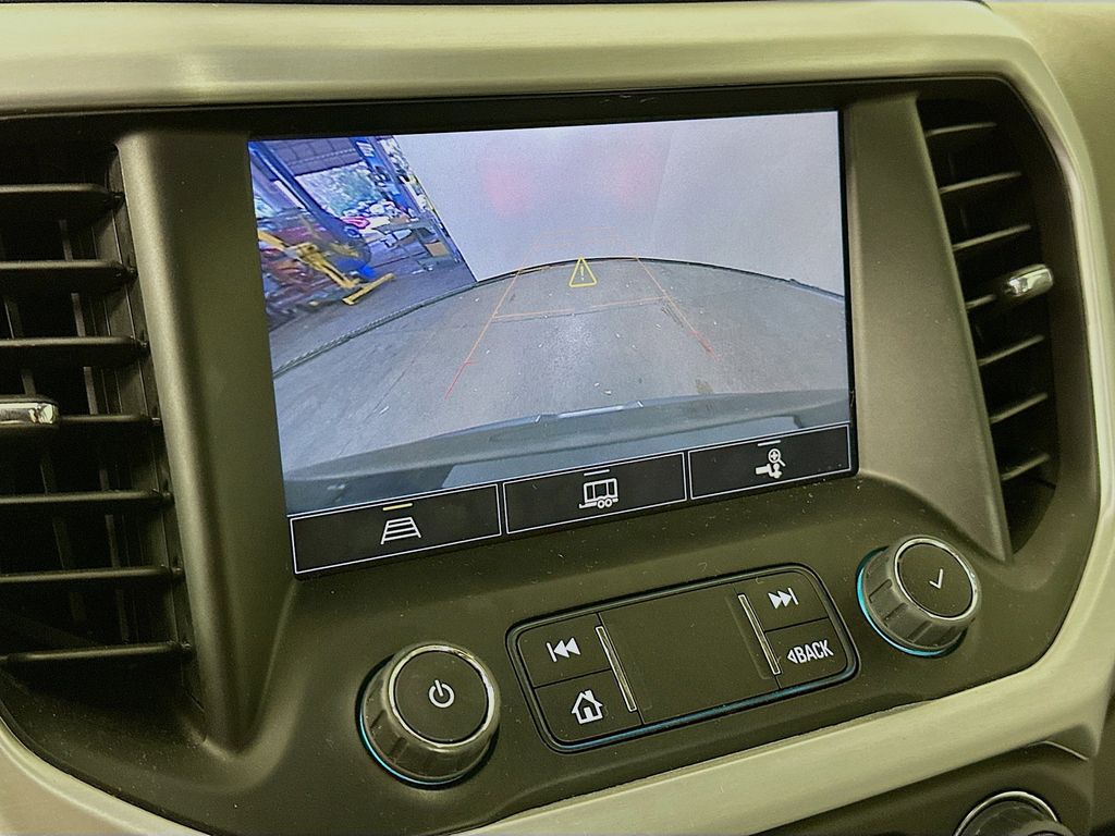 Thumbnail: 2023 GMC Acadia - 26