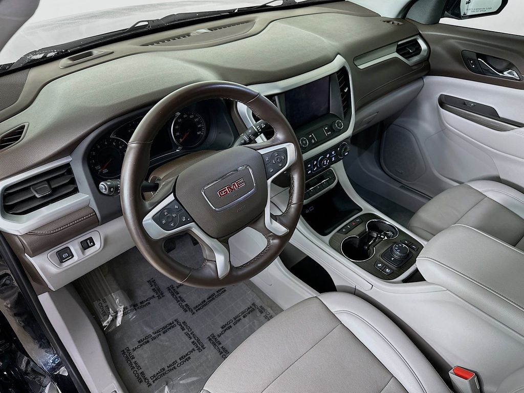 Thumbnail: 2023 GMC Acadia - 2