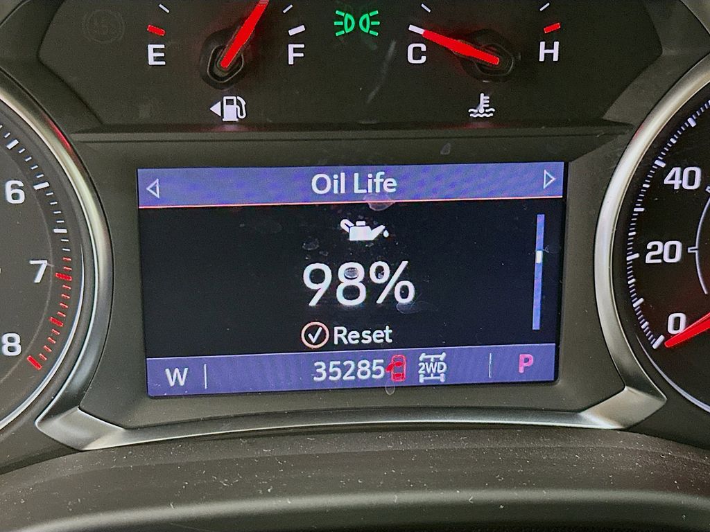 Thumbnail: 2023 GMC Acadia - 17