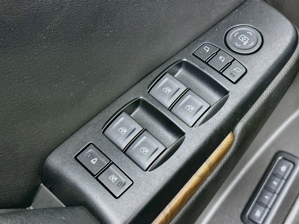 Thumbnail: 2019 GMC Yukon - 30