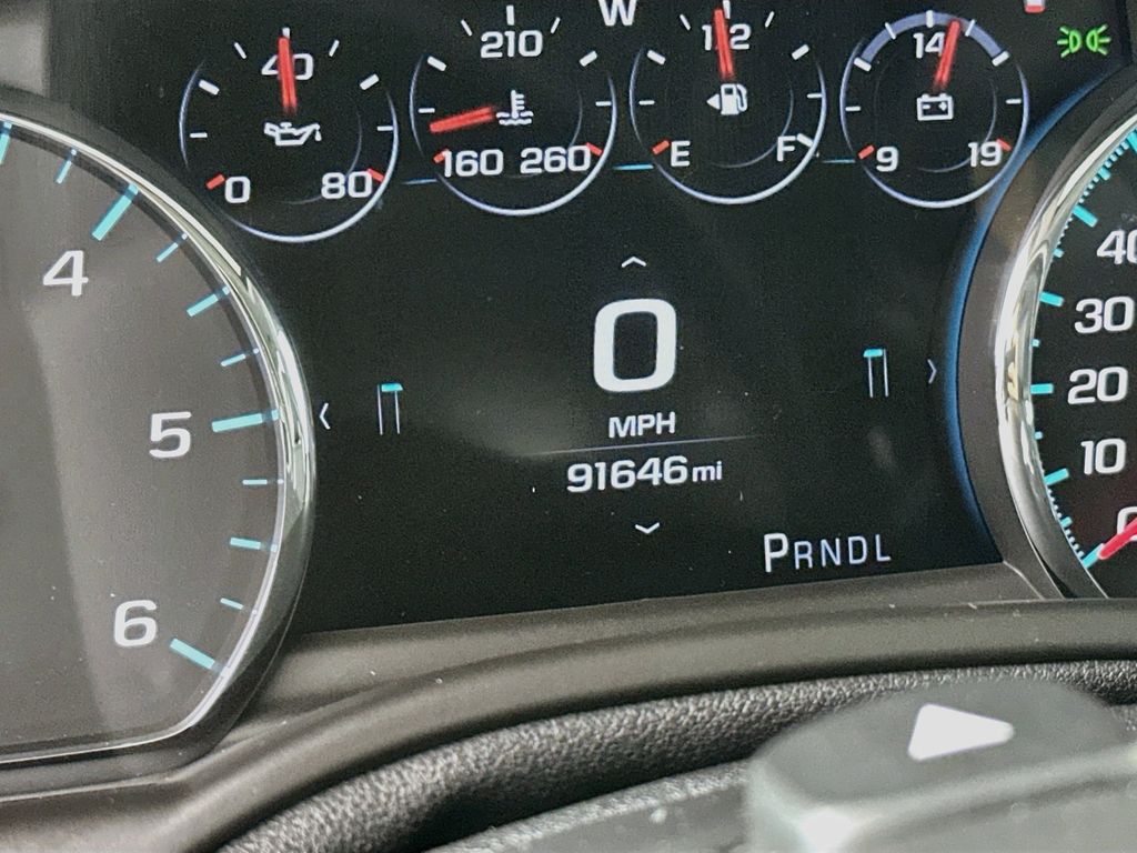 Thumbnail: 2019 GMC Yukon - 16
