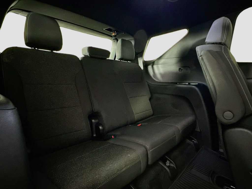 Thumbnail: 2024 Chevrolet Traverse - 30