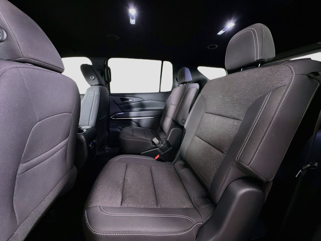 Thumbnail: 2024 Chevrolet Traverse - 21