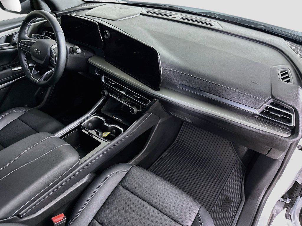 Thumbnail: 2026 Chevrolet Traverse - 34
