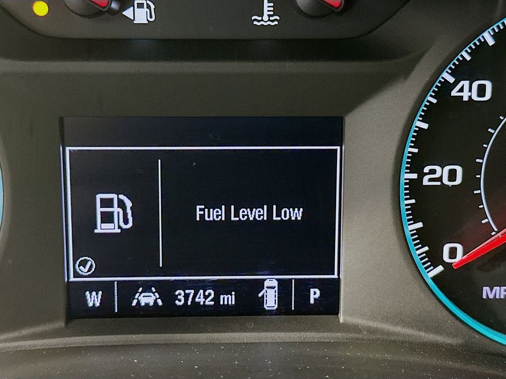 Thumbnail: 2023 Chevrolet Traverse - 18