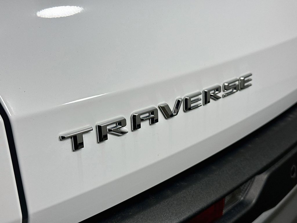Thumbnail: 2025 Chevrolet Traverse - 7