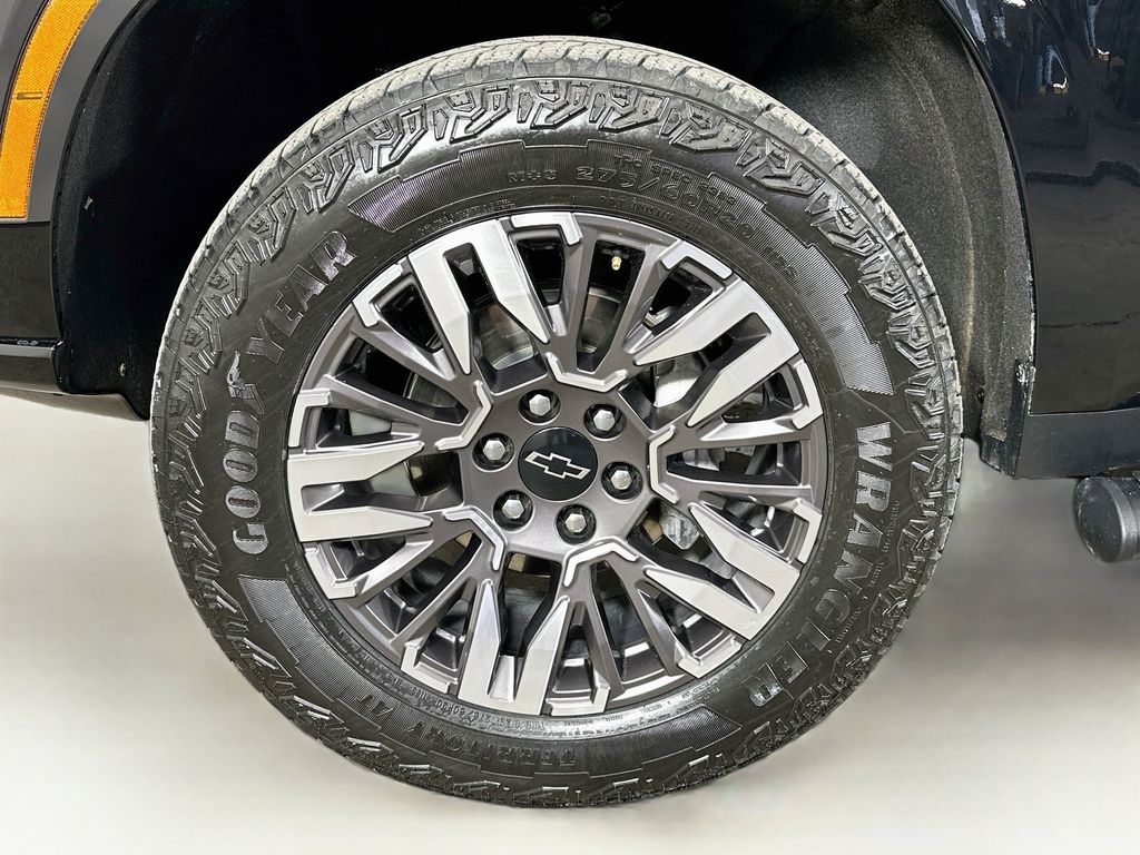 Thumbnail: 2025 Chevrolet Tahoe - 7