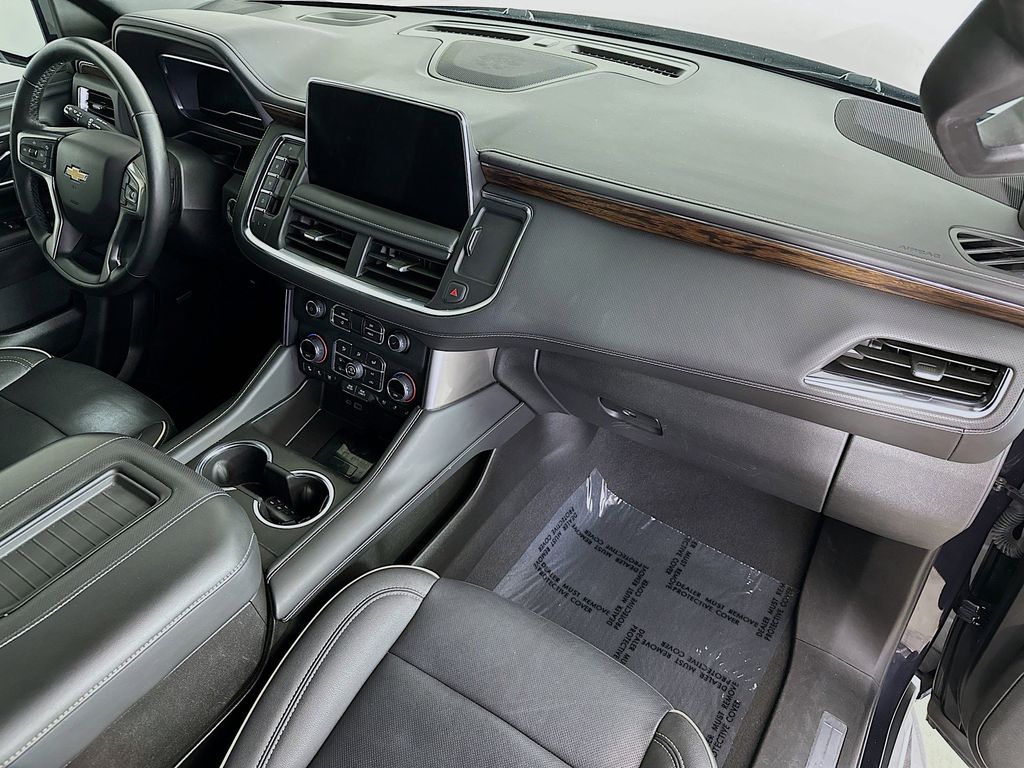 Thumbnail: 2023 Chevrolet Suburban - 33