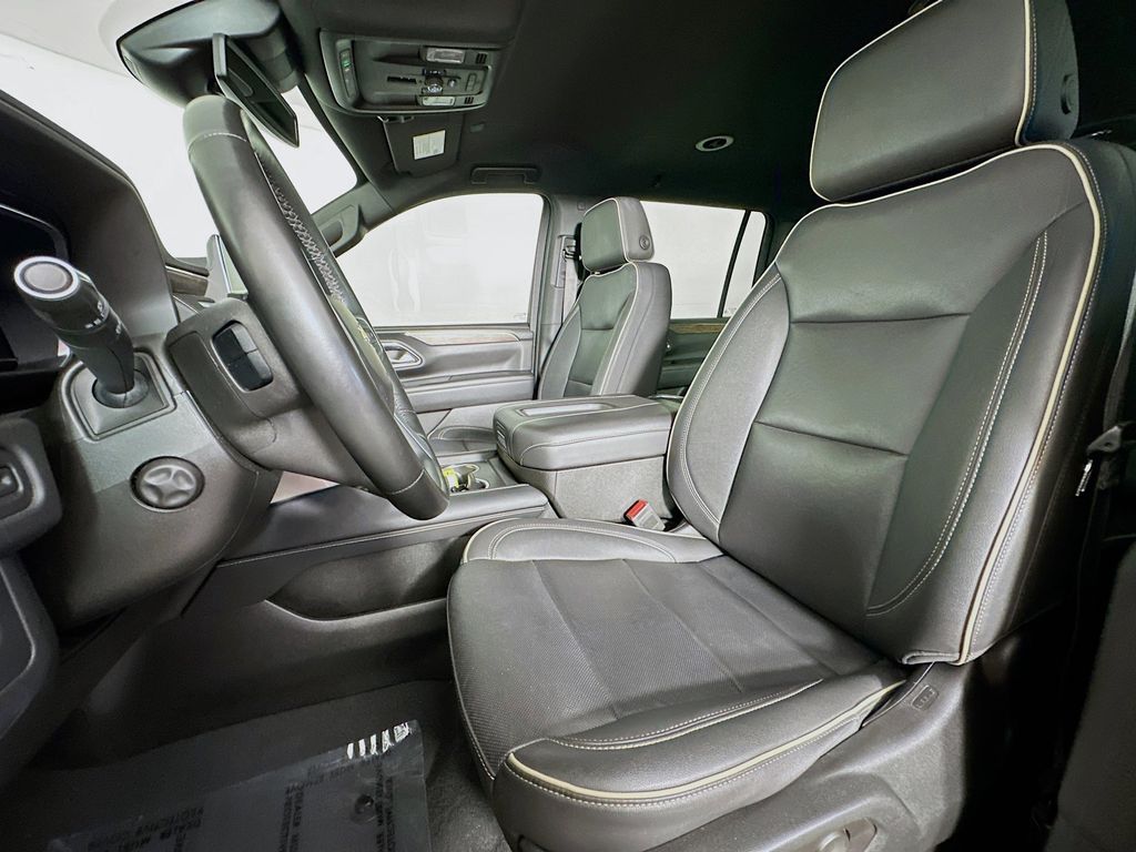 Thumbnail: 2023 Chevrolet Suburban - 10