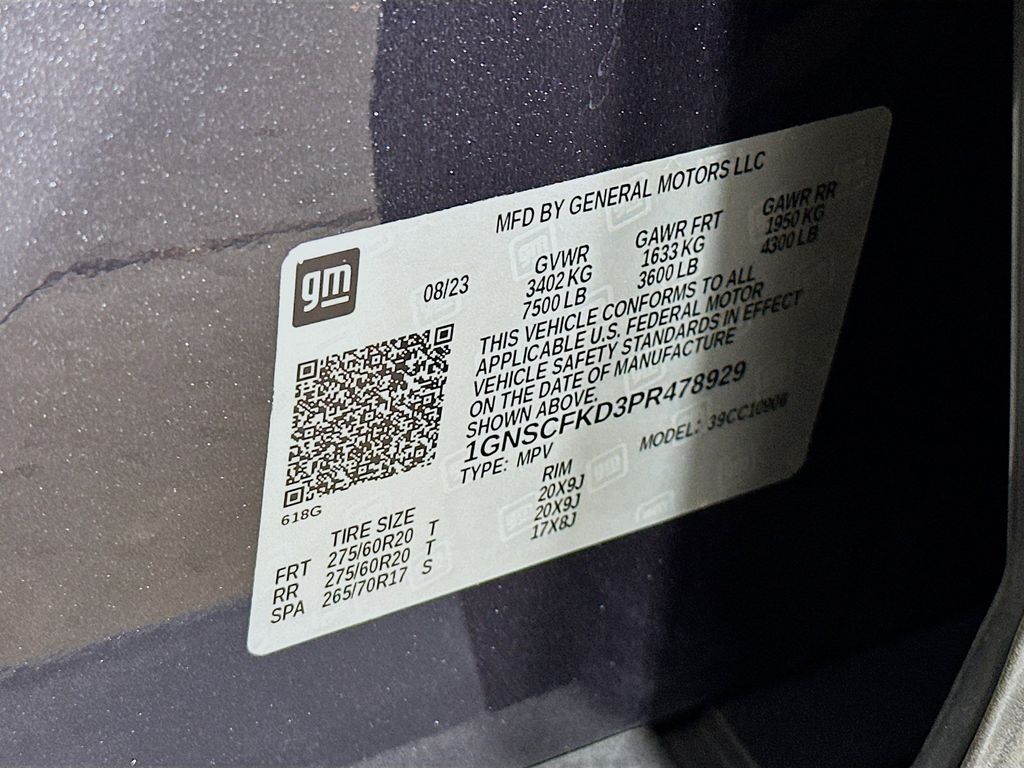 Thumbnail: 2023 Chevrolet Suburban - 20