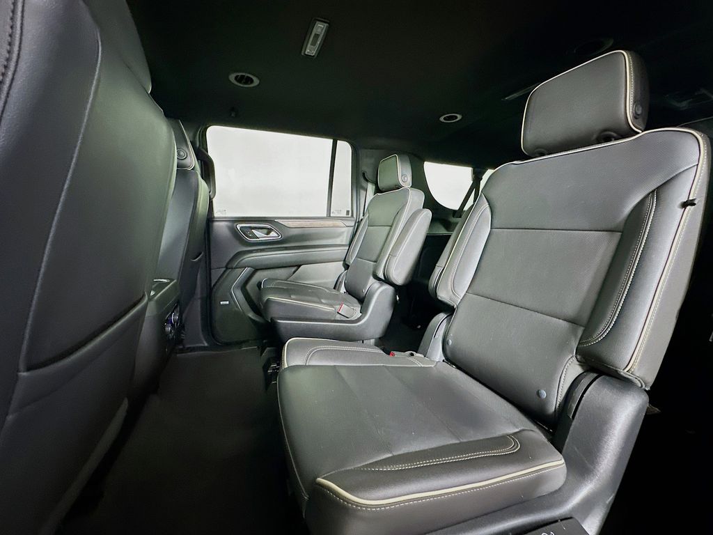 Thumbnail: 2023 Chevrolet Suburban - 12