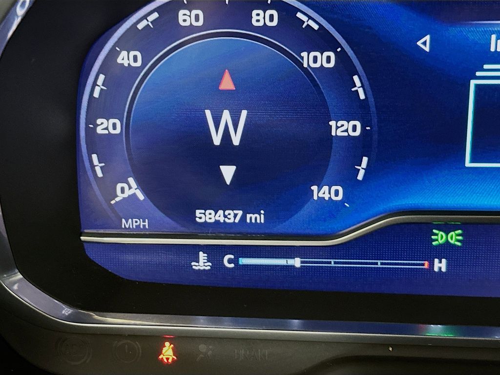 Thumbnail: 2023 Chevrolet Tahoe - 18