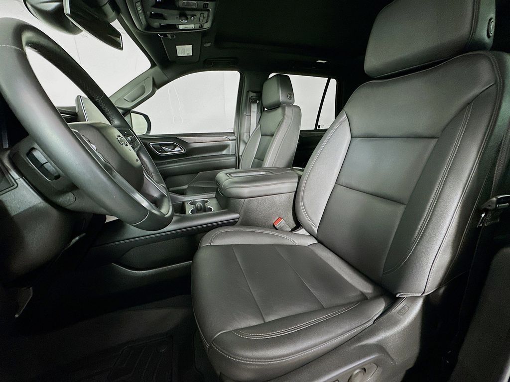 Thumbnail: 2023 Chevrolet Tahoe - 11