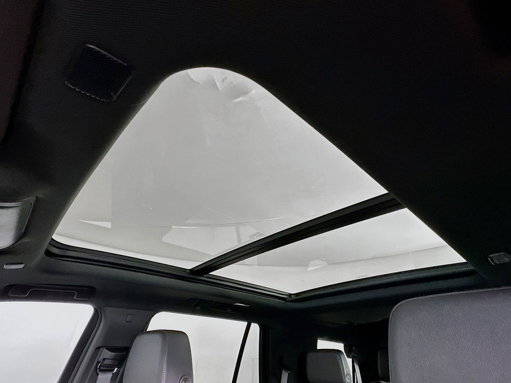 Thumbnail: 2023 Chevrolet Tahoe - 33