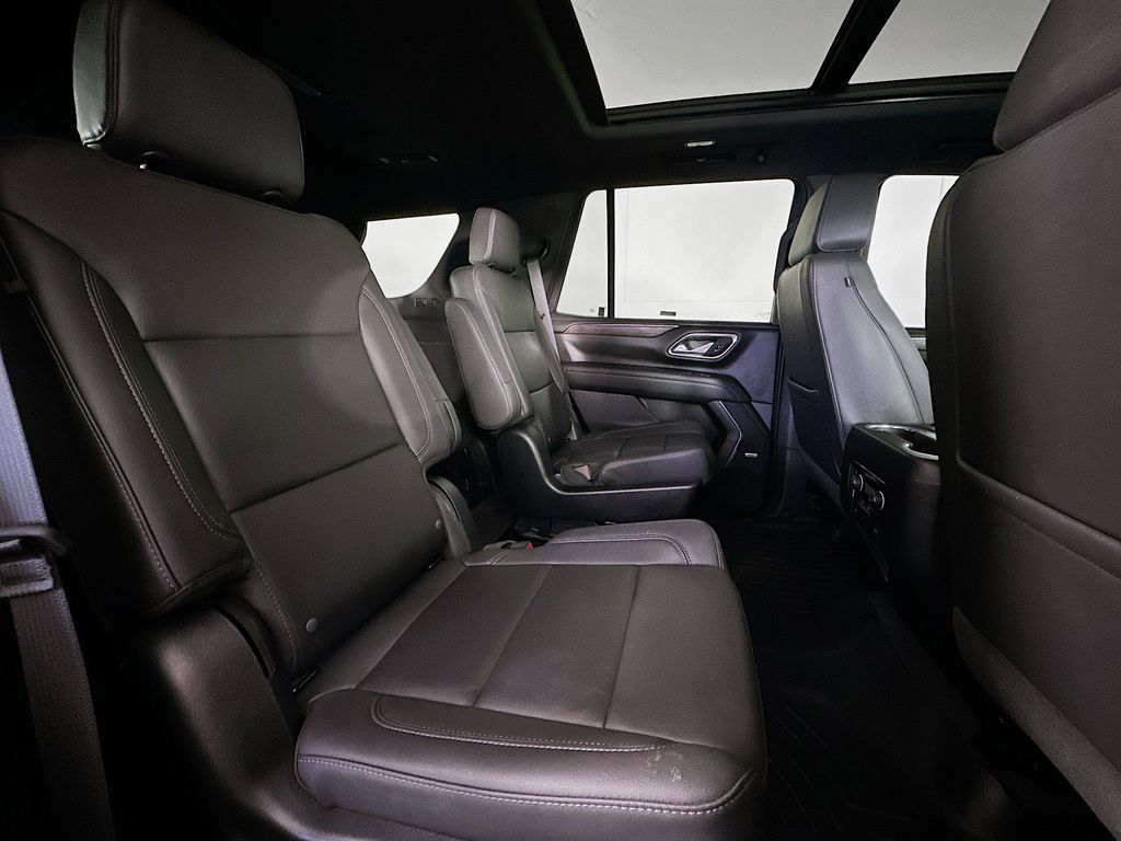 Thumbnail: 2023 Chevrolet Tahoe - 34