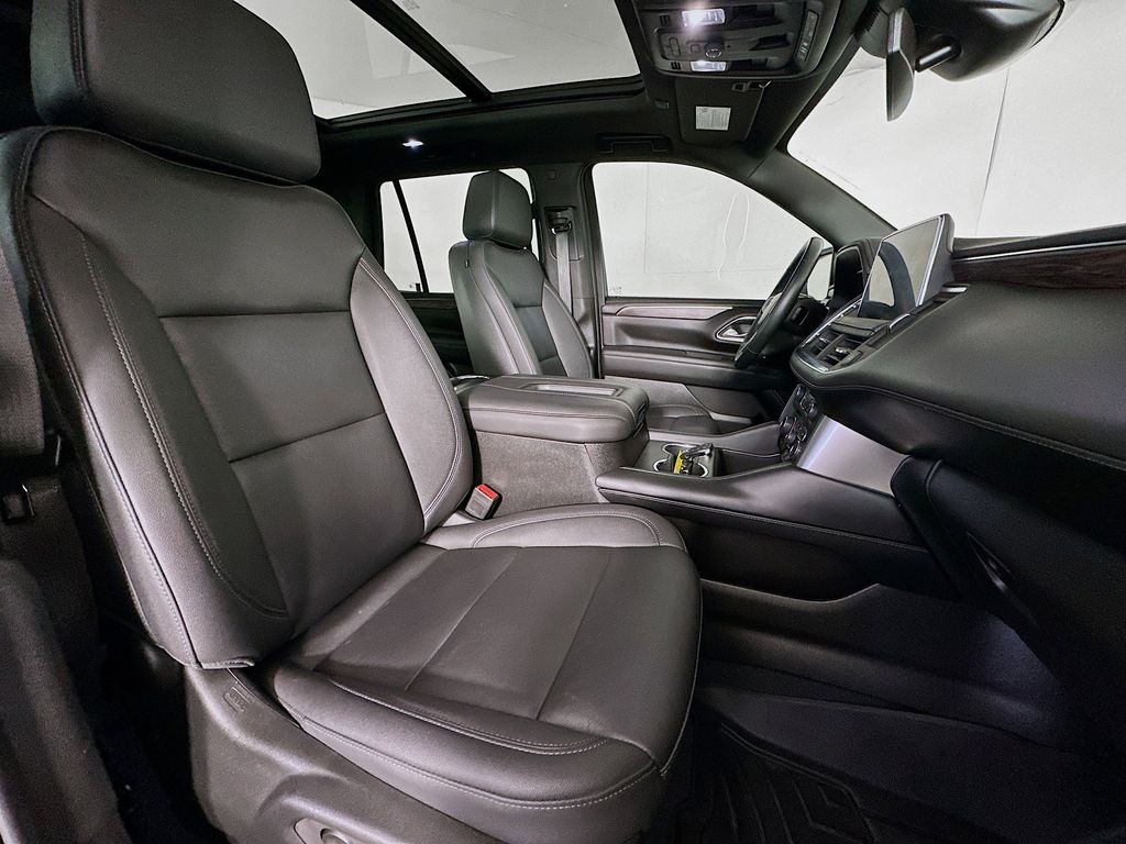 Thumbnail: 2023 Chevrolet Tahoe - 12