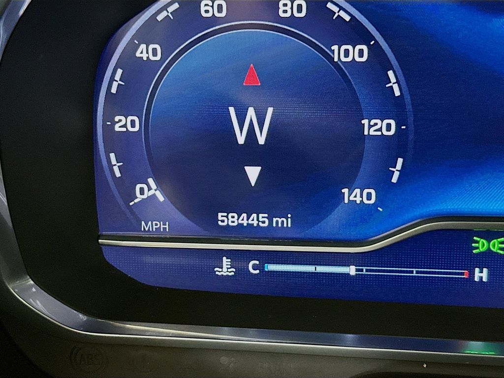 Thumbnail: 2023 Chevrolet Tahoe - 18