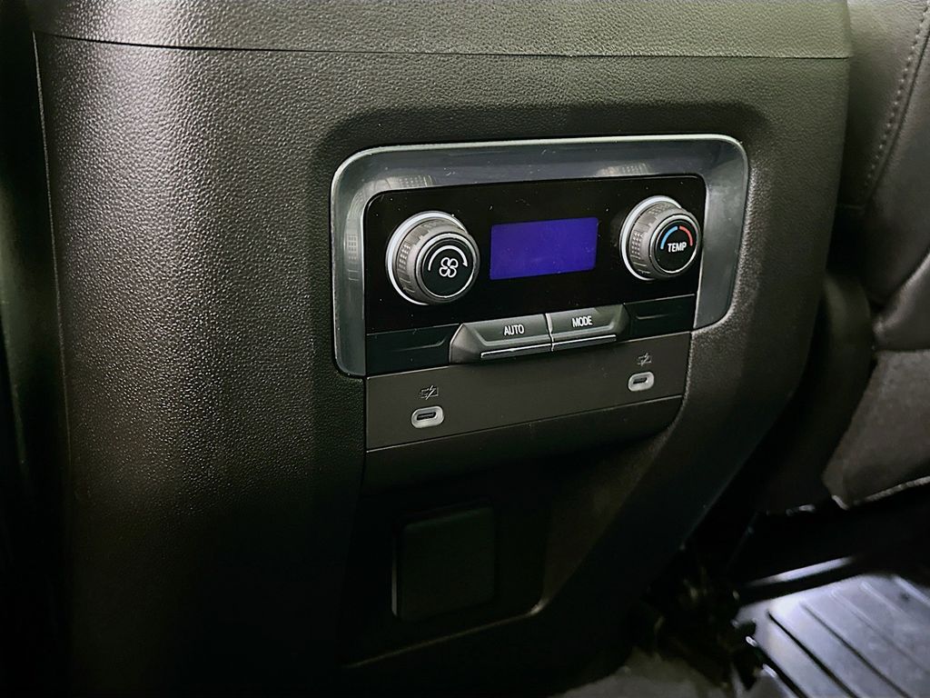 Thumbnail: 2023 Chevrolet Tahoe - 22