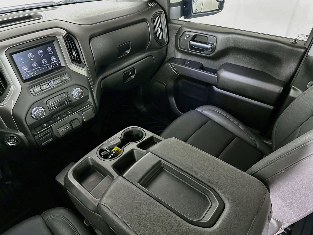 Thumbnail: 2024 GMC Sierra 2500 - 14