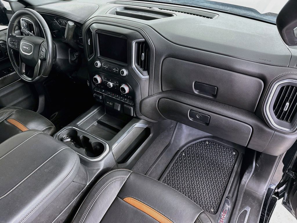 Thumbnail: 2023 GMC Sierra 2500 - 31