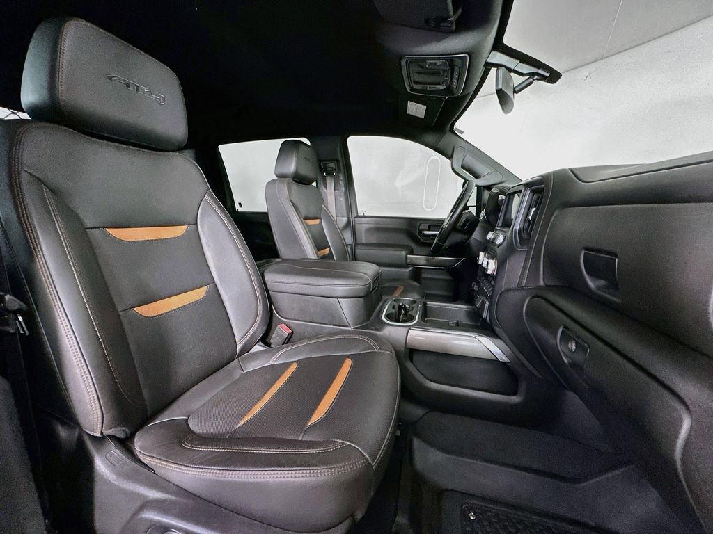 Thumbnail: 2023 GMC Sierra 2500 - 18