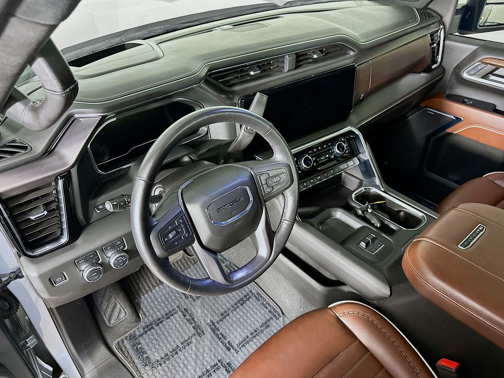 Thumbnail: 2024 GMC Sierra 2500 - 2
