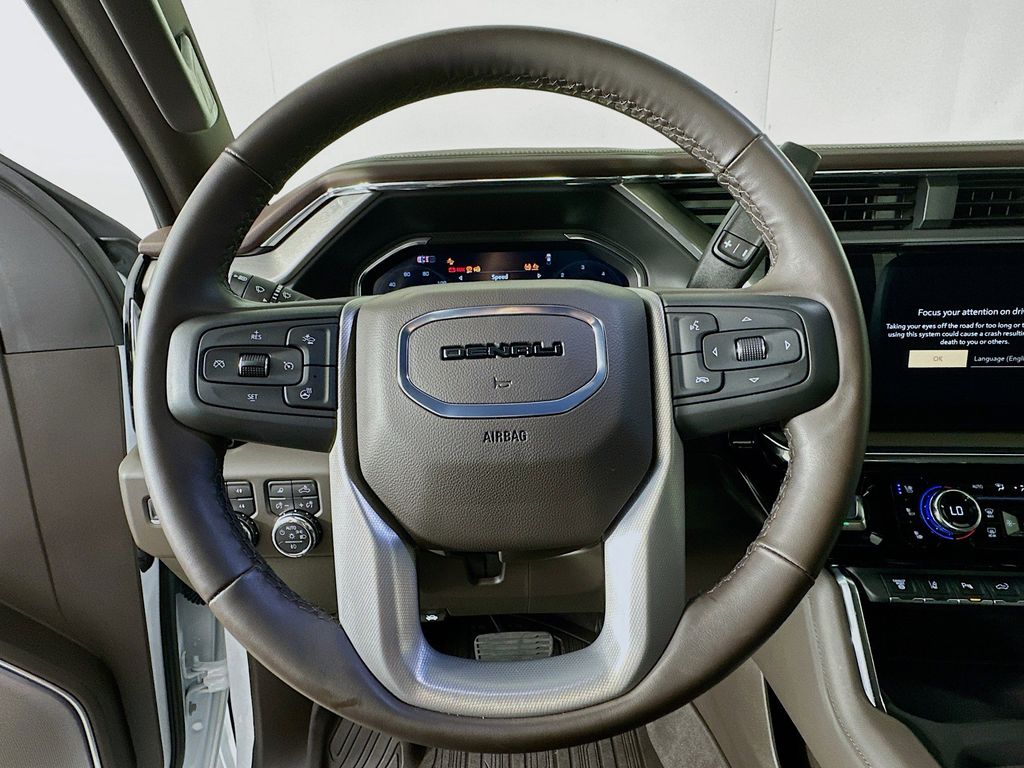 Thumbnail: 2025 GMC Sierra 2500 - 13