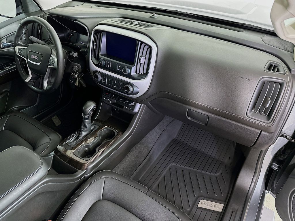 Thumbnail: 2022 GMC Canyon - 30