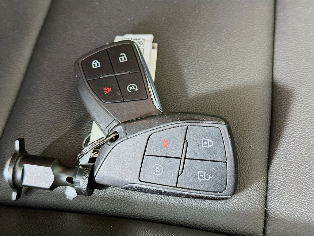 Thumbnail: 2023 GMC Canyon - 20