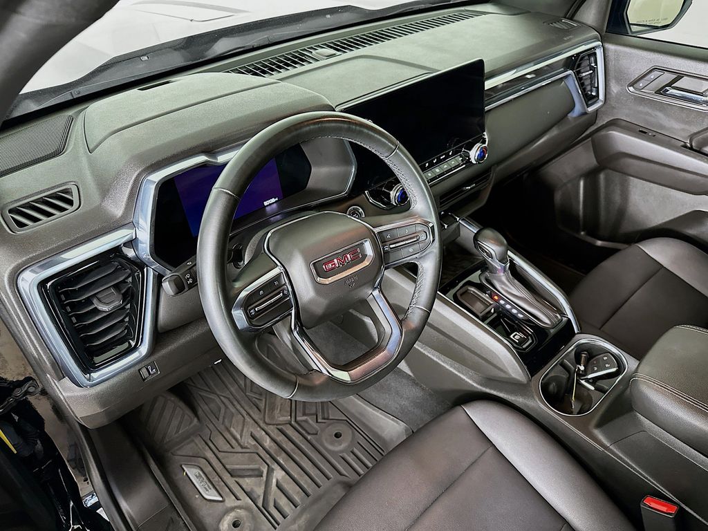 Thumbnail: 2023 GMC Canyon - 2