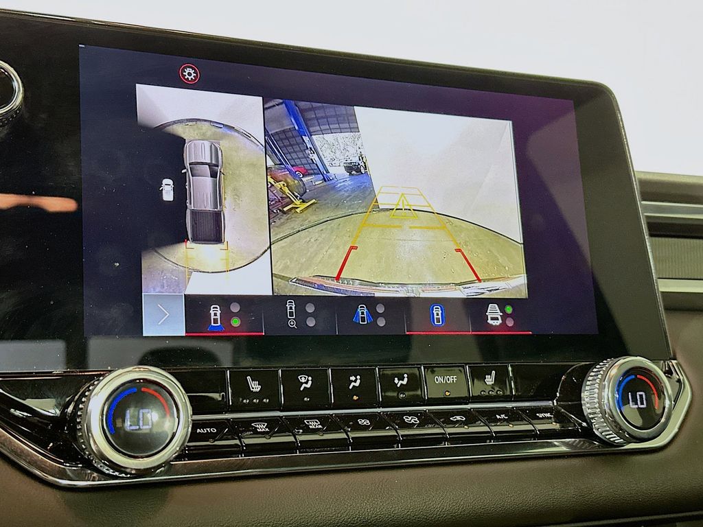 Thumbnail: 2023 GMC Canyon - 26