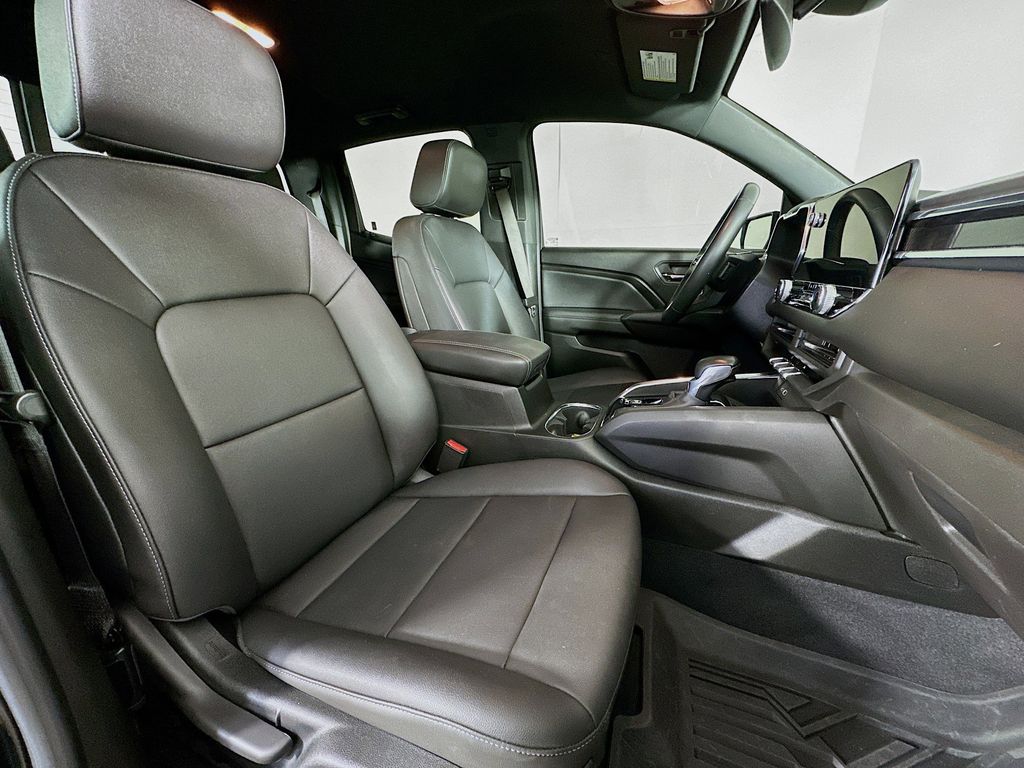 Thumbnail: 2023 GMC Canyon - 12