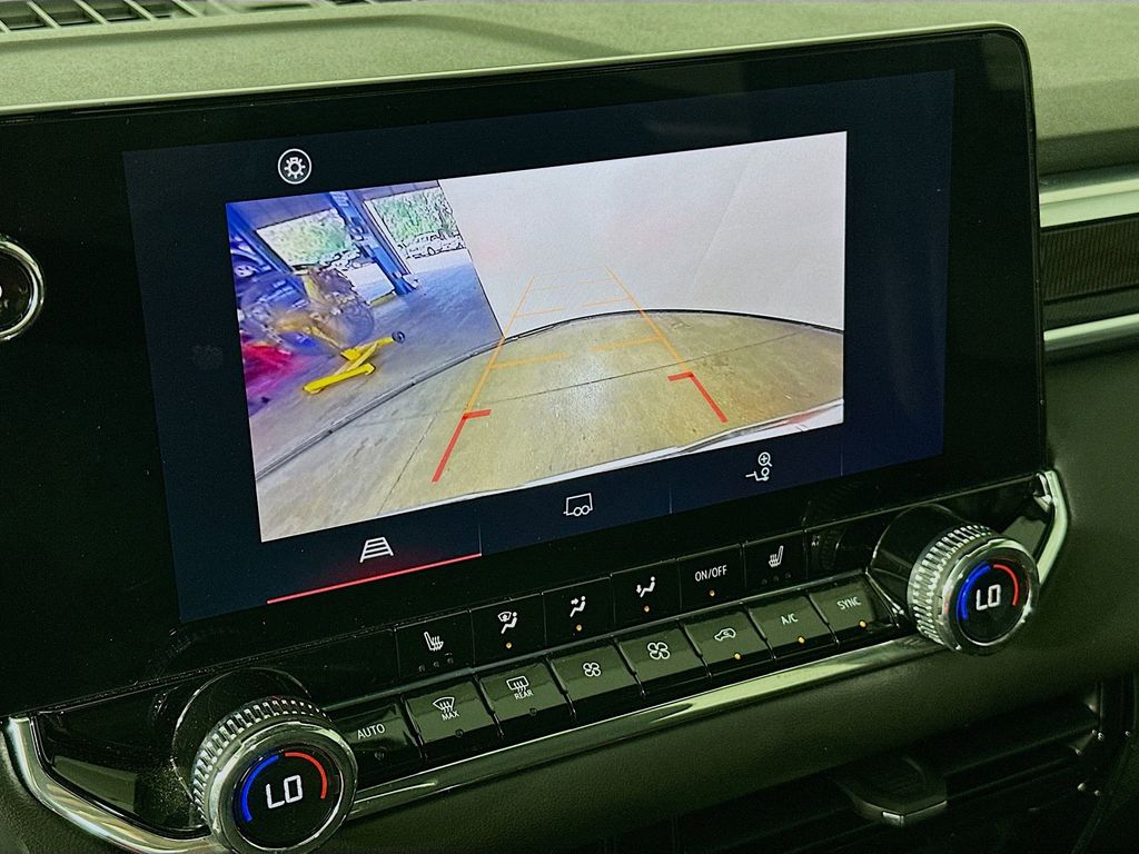 Thumbnail: 2023 GMC Canyon - 27