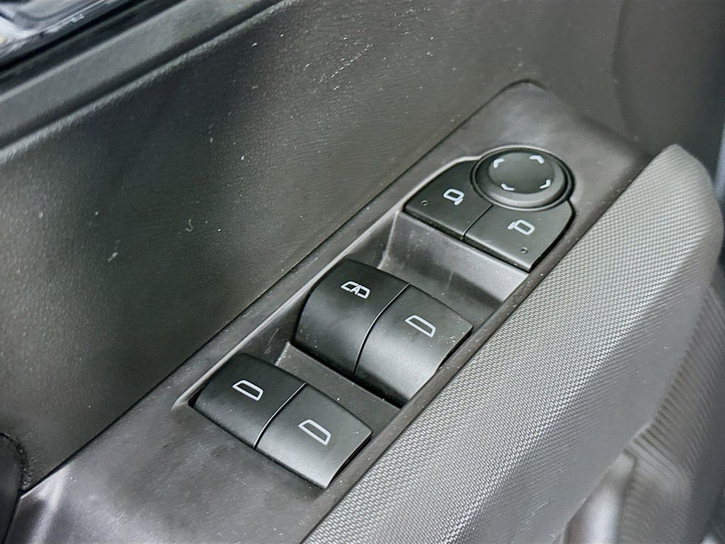 Thumbnail: 2023 GMC Canyon - 28