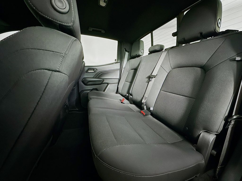 Thumbnail: 2023 GMC Canyon - 13