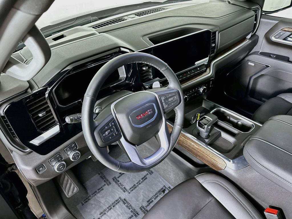 Thumbnail: 2026 GMC Sierra 1500 - 2