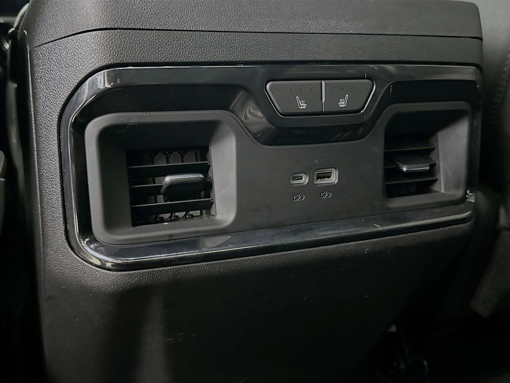 Thumbnail: 2023 GMC Sierra 1500 - 22