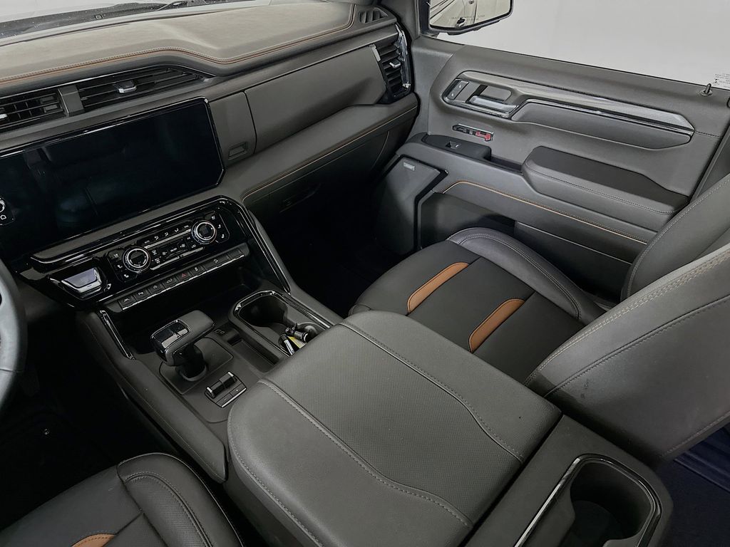 Thumbnail: 2023 GMC Sierra 1500 - 14