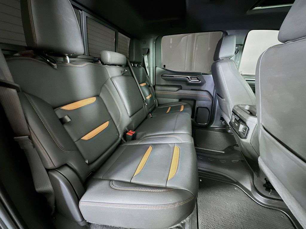 Thumbnail: 2024 GMC Sierra 1500 - 33