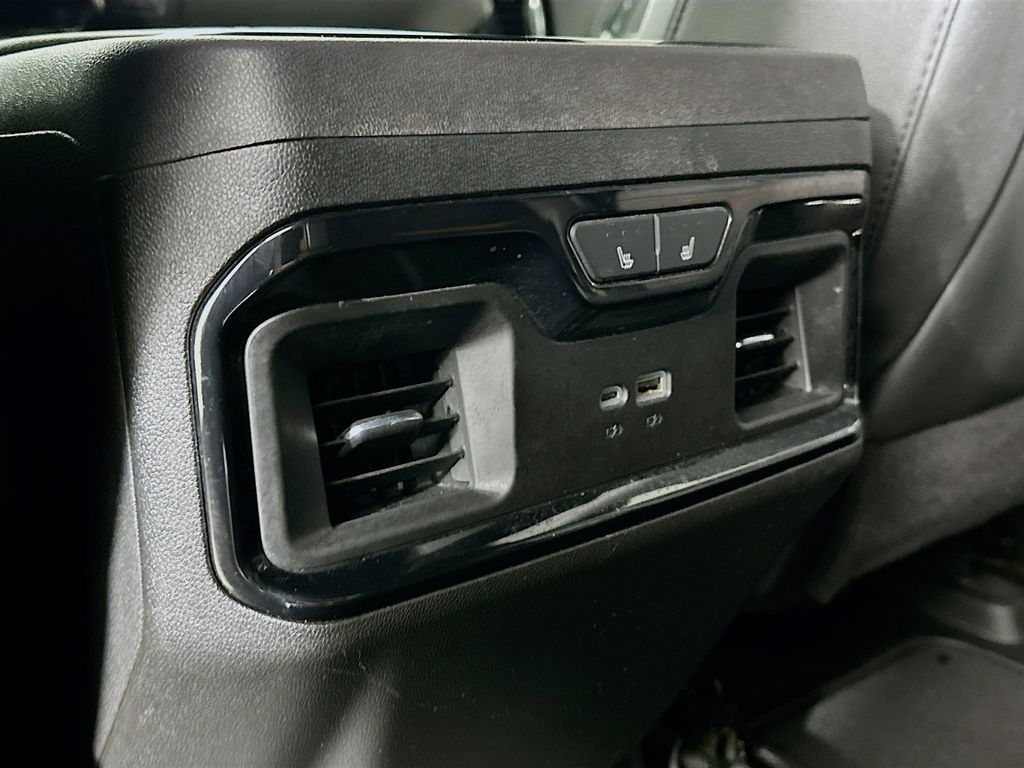 Thumbnail: 2024 GMC Sierra 1500 - 22