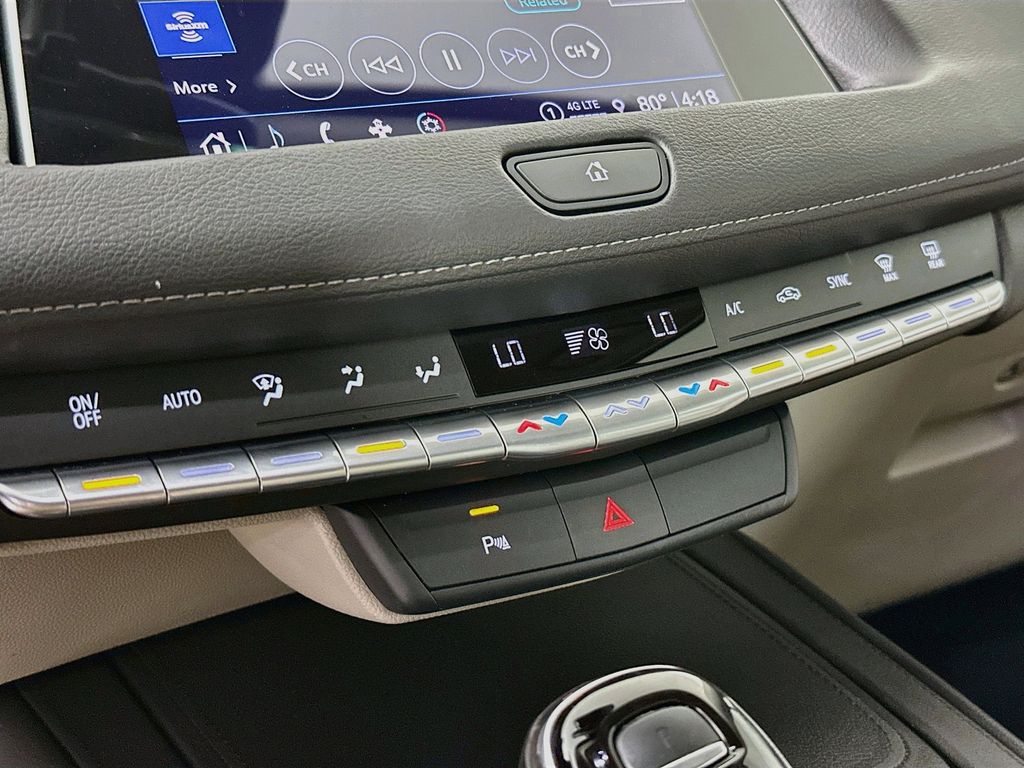 Thumbnail: 2023 Cadillac XT4 - 23
