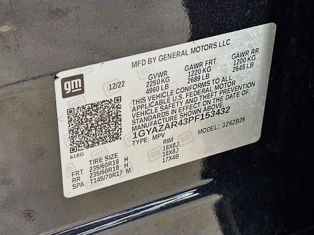 Thumbnail: 2023 Cadillac XT4 - 21