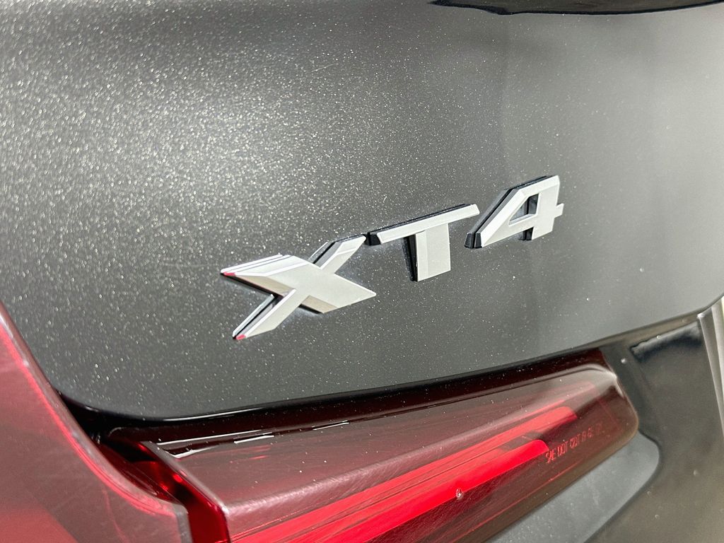 Thumbnail: 2025 Cadillac XT4 - 7